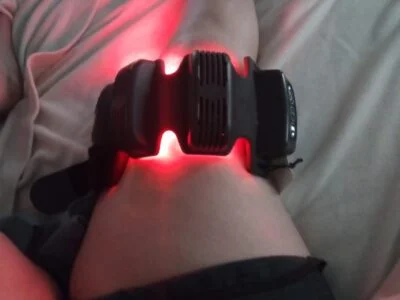 red light therapy on the knee